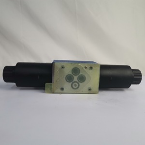 Vanne hydraulique Rexroth, vanne directionnelle à cartouche R901108990 4WE6J7X/HG24N9K4/B10 - Product Image 4