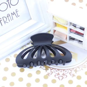 Grande pince à cheveux de style coréen, 13 cm, en plastique, pour femmes, usage quotidien, couleurs mélangées - Product Image 4