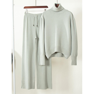 Automne et hiver luxe deux pièces pull <span class=keywords><strong>ensemble</strong></span> couleur unie tricots décontractés femmes tricoté deux pièces <span class=keywords><strong>pantalon</strong></span> <span class=keywords><strong>ensemble</strong></span> pull <span class=keywords><strong>femme</strong></span> - Product Image 5