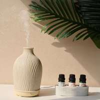Diffuseurs d'arômes artistiques faits à la main décoratifs lumière chaude polyrésine huile essentielle humidificateur ultrasonique diffuseur en céramique