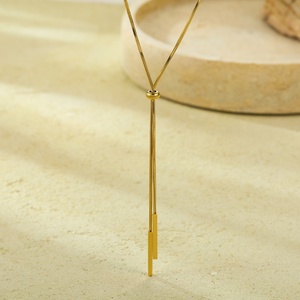 Новая нишевая Длинная цепочка из нержавеющей стали со змеиным косточком, роскошная стильная подвеска, водонепроницаемая особенность, модная Мода для вечеринки - Product Image 1