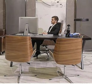 Sedia Direzionale da Ufficio Comoda per Lunghe Sessioni di Lavoro - Product Image 5