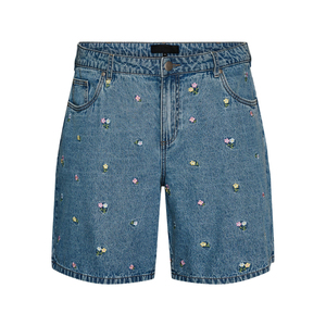 Short en jean vintage brodé de roses pour femme, taille haute, en tissu riche en coton, délavage délavé, détails romantiques, idéal pour l'été, décontracté ou pour une soirée romantique - Product Image 1