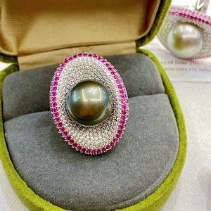 แหวนเงินแท้ S925 ประดับมุกดำตาฮิติใหม่ ขนาด 12-13 มม. ทรงกลม มีตำหนิเล็กน้อย ของขวัญ - Product Image 1