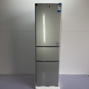 <span class=keywords><strong>Réfrigérateur</strong></span> domestique de petit <span class=keywords><strong>volume</strong></span> 239l à trois portes sans givre <span class=keywords><strong>Réfrigérateur</strong></span> à économie d'énergie à faible bruit et à grande congélation - Product Image 4