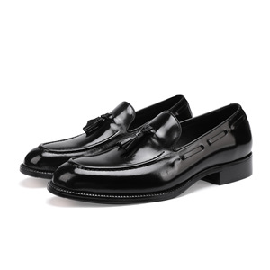 Chaussures de Mariage Formelles pour Hommes 2026 de Haute Qualité, Faites à la Main, en Cuir Véritable avec Semelle en Cuir et Pompons - Product Image 1