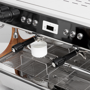 Nueva Cafetera Comercial Profesional de Tres Cabezas, Cafetera Italiana Automática para Espresso - Product Image 1