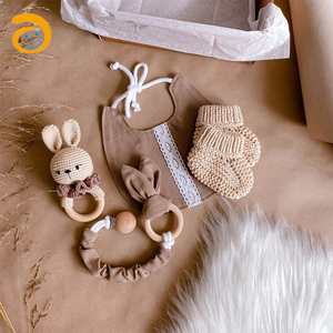 Offre Spéciale : Ensemble de hochets et chaînes de sucette en bois pour bébé, sans BPA, avec ourson au <span class=keywords><strong>crochet</strong></span> - Product Image 4