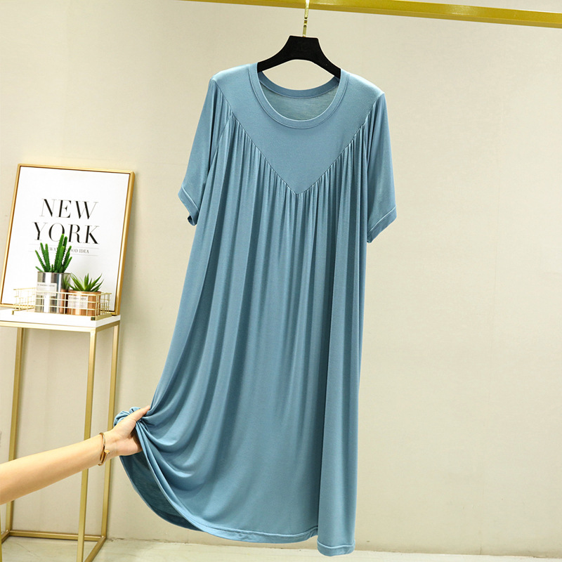Chemise de nuit longue plissée bleue