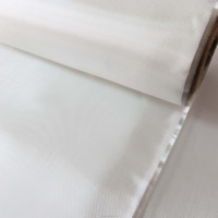 Tissu en fibre de verre E-Glass standard 7628 de qualité électronique, tissage uni, avec une bonne adhérence pour les produits solaires et électriques CCL