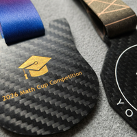 Médailles personnalisées en fibre de carbone véritable, design sur mesure, gravure laser personnalisée, médailles de course RC en fibre de carbone 3K pour souvenirs
