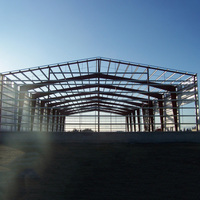Entrepôt professionnel en structure métallique, atelier préfabriqué, bâtiment multi-usage à grande portée en ossature acier