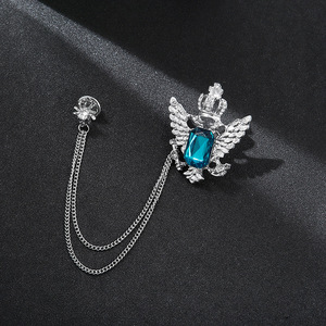 Broche Masculino Estilo Europeu-Americano em Liga Banhada a Prata com Coroa, Águia e Pedra Preciosa; Acessório de Borla para Gravata Borboleta e Lapela de Terno - Product Image 6