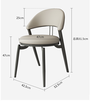 Chaise de salle à manger italienne minimaliste nordique en cuir de selle avec accoudoirs, structure métallique, rembourrage doux, mobilier de maison haut de gamme de luxe léger