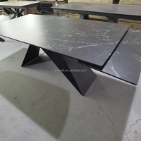 Ensembles de salle à manger, meubles de cuisine, table à manger rectangulaire moderne en marbre noir avec pieds noirs et ensemble de chaises pour 8 personnes