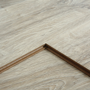 Meilleur prix Plancher en bois résistant à l'eau Ac4 Ac5 12mm 8mm Hdf Classe Revêtement de sol <span class=keywords><strong>stratifié</strong></span> très <span class=keywords><strong>brillant</strong></span> à haute brillance - Product Image 5