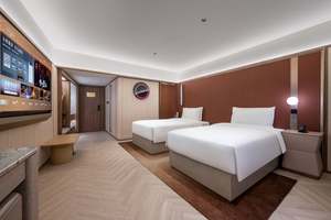 Современный роскошный комплект мебели для гостиничных номеров из массива дерева, изготовленный на заказ, прочный и долговечный. - Product Image 3