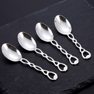 Juego de cucharas de acero inoxidable para postre con cadena plateada efecto espejo, aptas para lavavajillas, ideales para regalo, hoteles y restaurantes. - Product Image 1
