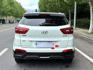 2017 Ix25 1.4T Turbo Boîte de vitesses automatique Conduite à gauche Sièges en cuir Fonctionnalités de taxi en ligne et d'auto-école pour grossistes - Product Image 2