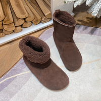 Bottes de neige mi-mollet en daim pour femme, doublées en peluche, plates, chaudes, pour l'hiver, avec revers pliable, antidérapantes, bottines courtes, personnalisables OEM ODM