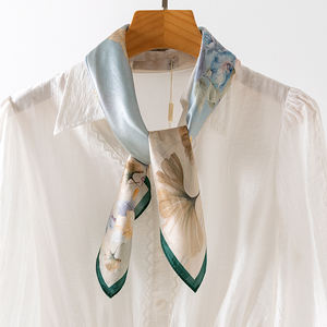 2025 yeni tasarım çin tarzı Retro 65cm x 65cm kare kadınlar için ipek eşarp 100% dut ipek destek toptan ve özelleştirilebilir - Product Image 4