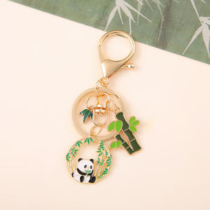 سلسلة مفاتيح جذابة جذابة بطراز صيني إبداعي لطيف مطلي بالإيبوكسي على شكل حيوانات الباندا ، سلسلة مفاتيح جذابة للهدايا التذكارية ، حقائب هدايا المحفظة - Product Image 6