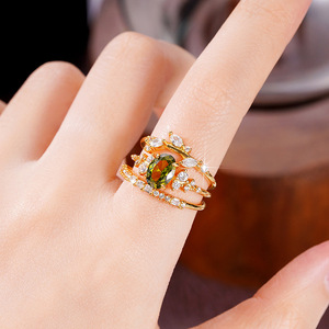 Ensemble de trois bagues élégantes en zircon marquise à motif floral pour femmes, bijoux de fiançailles tendance - Product Image 2
