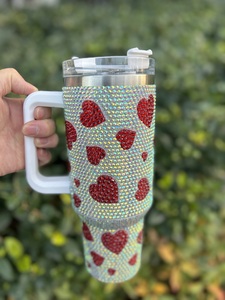 Tasses de voyage en acier inoxydable de 40 oz avec strass en forme de cœur, cadeaux de la Saint-Valentin, gobelets avec poignée en strass en forme de cœur - Product Image 6