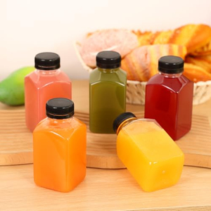 Botella de Plástico PET Reutilizable, Biodegradable, Transparente y Ecológica para Bebidas y Jugos, con Tapas Blancas a Prueba de Manipulación - Product Image 4