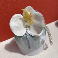 Boîte cadeau de célébration de mariage en gros boîte de bonbons de mariage en plastique enveloppé de tissu