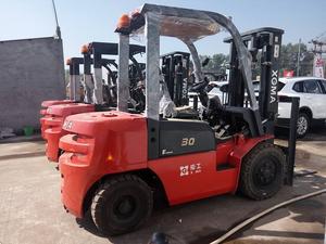 XGMA XG530-DT5 בתוספת 3 טון דיזל מלגזת עם הילוכים אוטומטיים - Product Image 5