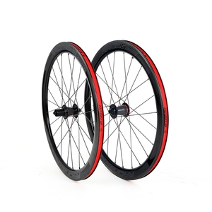 Pilier Plat Rayons Pneu 50mm Jantes <span class=keywords><strong>Carbone</strong></span> <span class=keywords><strong>Carbone</strong></span> <span class=keywords><strong>Roue</strong></span> Ensembles 700C pour Vélo De Route - Product Image 1