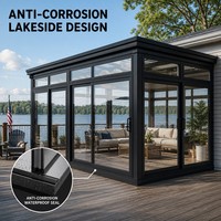 Véranda moderne en alliage d'aluminium anti-corrosion avec double vitrage trempé Low-E, étanchéité parfaite, cadre noir pour villa en bord de lac
