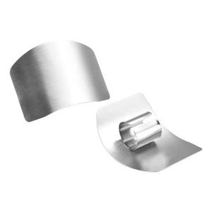 Protecteur de <span class=keywords><strong>doigts</strong></span> anti-coupe pour la <span class=keywords><strong>cuisine</strong></span> Protecteur de main de coupe de légumes en acier inoxydable - Product Image 5