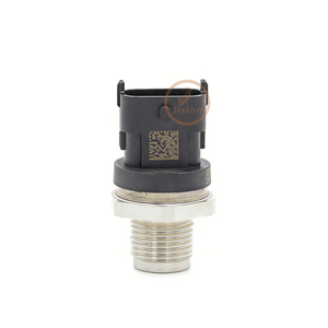 Sensor de Presión de Combustible de Alta Calidad 940780670024 55PP26-02 0261545051 0261545059 para Excavadora - Product Image 2