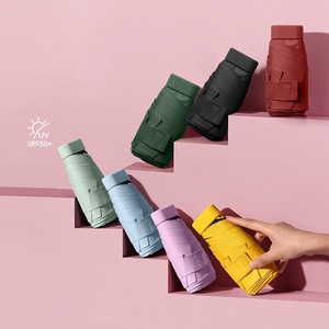 Haute qualité personnel étanche femmes 6 fois petit cadeau <span class=keywords><strong>parapluie</strong></span> léger Compact poche UV Capsule <span class=keywords><strong>Mini</strong></span> <span class=keywords><strong>parapluie</strong></span> avec étui - Product Image 3