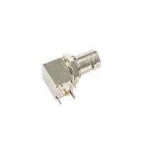 BNC Femelle Angle Droit pour PCB Mount Q9 Socket Coaxial Soudé BNC Connecteur