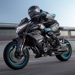 Moto sportive Cf-Moto 800Nk 600-1000Cc à deux places pour la route - Product Image 2