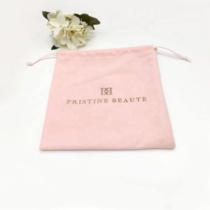 Vente en gros de sacs pochettes d'emballage pour <span class=keywords><strong>parfum</strong></span>, bijoux, bracelet à cordon en velours <span class=keywords><strong>rose</strong></span>, cadeaux de luxe avec logo personnalisé - Product Image 4