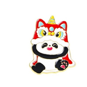 Broche de Panda de Estilo Chino con Tendencia Nacional, Diseño de Panda Gigante de Ópera, Tai Chi, Danza del León y Malabares, con Técnica de Esmaltado por Goteo - Product Image 5