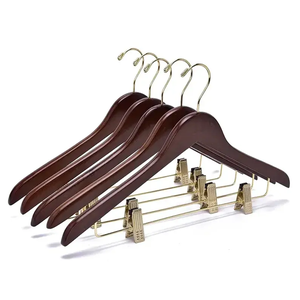 Perchas de <span class=keywords><strong>madera</strong></span> de primera calidad personalizadas para el hogar pantalón y falda de <span class=keywords><strong>madera</strong></span> de cerezo colgador de <span class=keywords><strong>ropa</strong></span> ahorro de espacio con Clips - Product Image 3