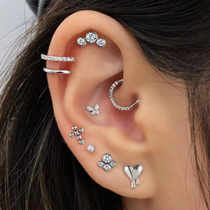 Khuyên tai dạng ghim bằng titan <span class=keywords><strong>JieCheng</strong></span> Astm F136 mạ bạc, cỡ 16 Gauge, ren trong, mặt sau phẳng - Product Image 3