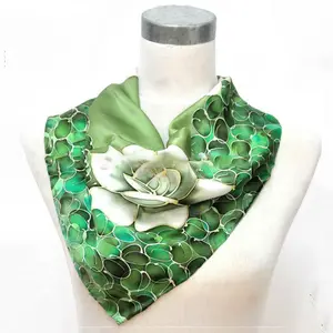Оптовая продажа, Шелковый квадратный шарф с цветочным принтом на заказ