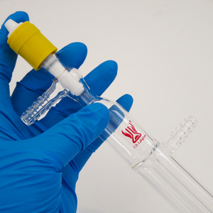 Valve à vide élevée <span class=keywords><strong>en</strong></span> verre borosilicate de laboratoire CS Labglass, nouvelle, empêchant l'aspiration inverse, avec raccords pour tuyau - Product Image 2