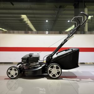 Cortadora <span class=keywords><strong>de</strong></span> Césped Robótica Industrial Glyde 3000m |   Eléctrico 2800W |   Control <span class=keywords><strong>de</strong></span> aplicaciones <span class=keywords><strong>de</strong></span> navegación sin cables |   Pendientes del 35% |   65L <span class=keywords><strong>de</strong></span> Césped | - Product Image 4