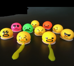 Jouet anti-stress amusant en forme d'œuf qui vomit - Balle à presser pour farces, œuf qui éclotte, jouet fantaisie pour soulager le stress, cadeau rigolo pour enfants et adultes - Product Image 3