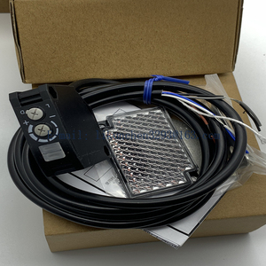 Original Hot Bán bao bì gốc <span class=keywords><strong>E3JK</strong></span>-TN14-C chuyển đổi quang điện cảm biến <span class=keywords><strong>E3JK</strong></span>-TP14-C một năm bảo hành - Product Image 3