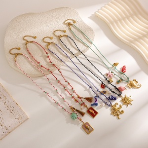 Collar Bohemio Hecho a Mano con Dijes Esmaltados para Mujer, Ideal para Venta al por Menor <span class=keywords><strong>y</strong></span> Boutiques, Joyería con Dijes de Playa - Product Image 5