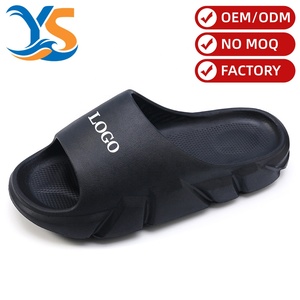 Claquettes personnalisées OEM/ODM avec logo pour hommes, claquettes de sport personnalisées avec logo personnel pour femmes, claquettes en EVA - Product Image 1