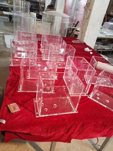 Custom Factory Design 3mm Thick CNC Machined 5-Axis High-Accuracy Transparent <b>Colored</b> Acrylic Parts for Corner Shelves Garment - Product Image 6